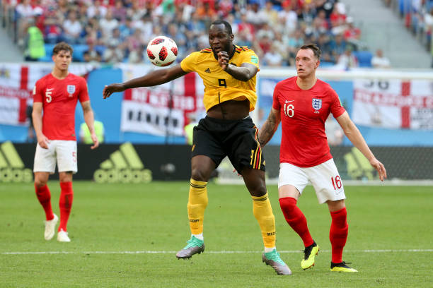 主控克里斯 主控克里斯