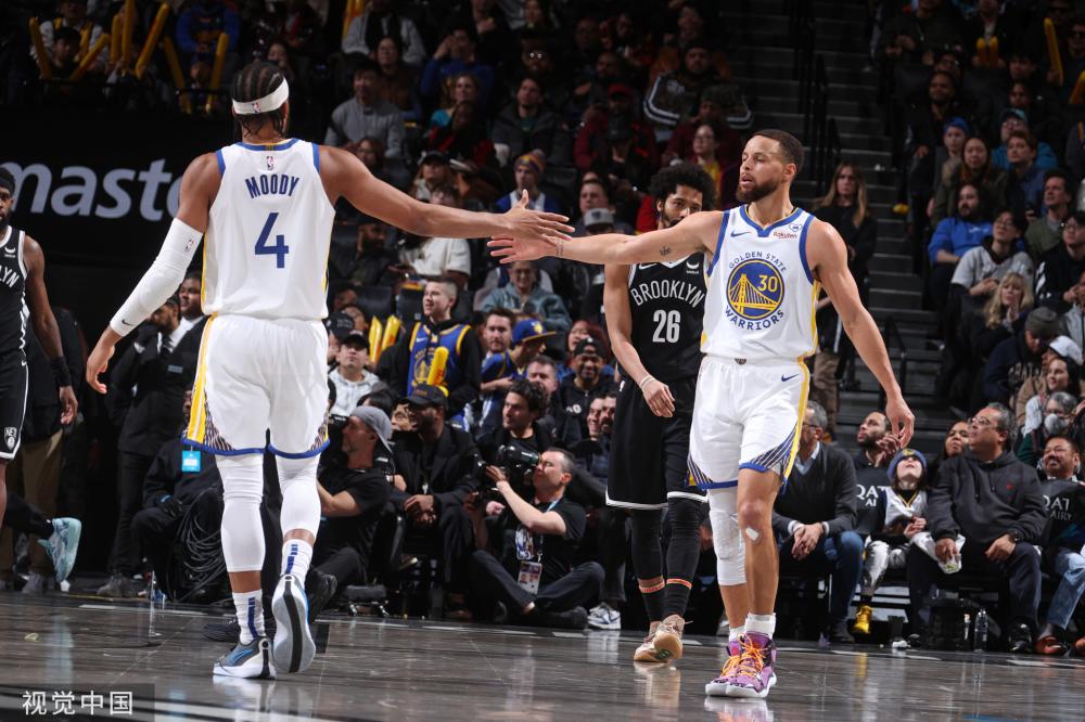 希罗也毫不 希罗也毫不